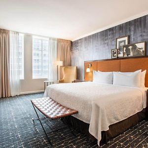 Newly Renovated Guest room 1 King