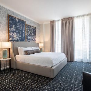 Presidential Suite 1 Bedroom Presidential Suite 1 King